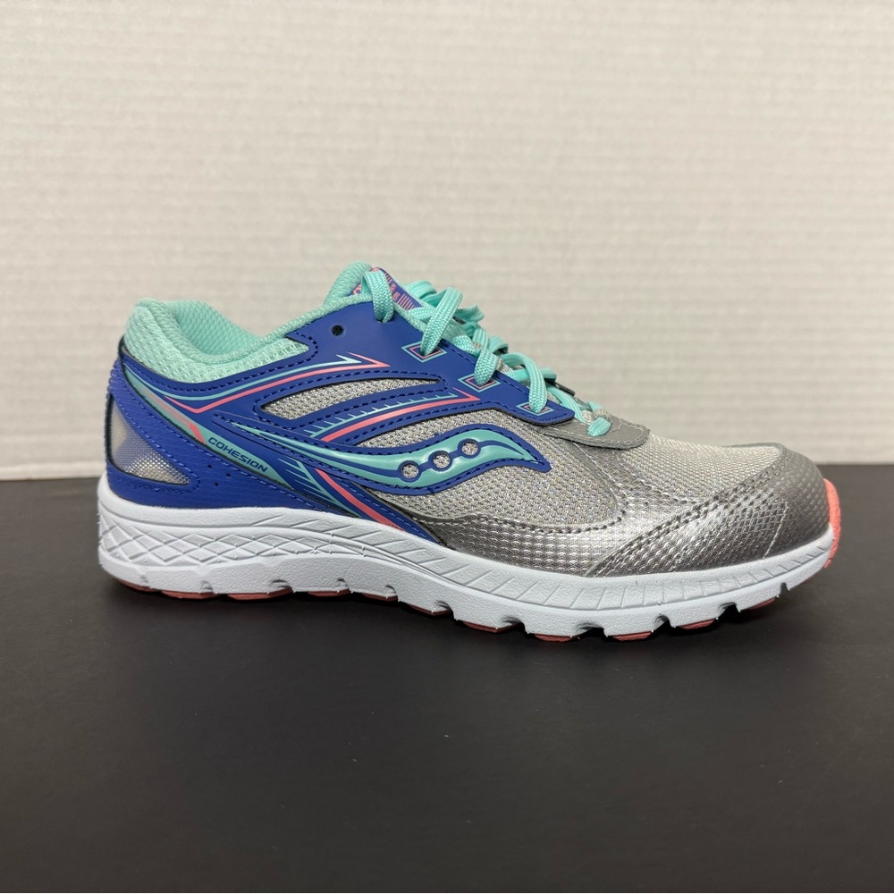 New Saucony Athletic Shoes - Kid size 6.5/Women’s size 8